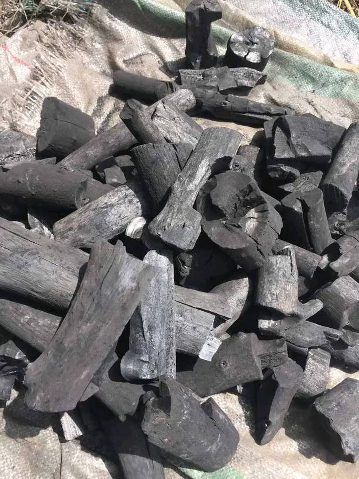 فحم موزمبيق من انتاج شركة فحم الوادي للفحم الطبيعي والصناعي من افضل نوعيات فحم المشاوي والشيشة الفحم الموزمبيقي بسعر تنافسي