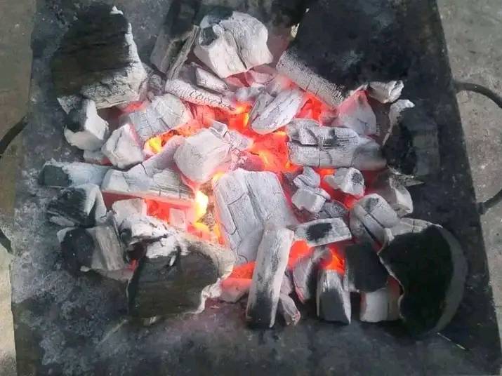 اسعار الفحم الإندونيسي توفر شركة فحم الوادي افضل اسعار الفحم الاندونيسي سواء الفحم الطبيعي او فحم جوز الهند بسعر تنافسي