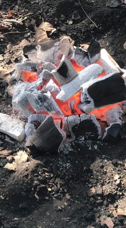 فحم مشاوي اندونيسي افضل نوع فحم مشاوي من شركة فحم الوادي اكبر شركة ومصنع للفحم الاندونيسي اسعار الفحم مناسبة لجميع بلاد العالم