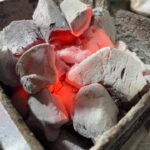 فحم تمارين اندونيسي من شركة فحم الوادي أكبر شركة فحم أندونيسي فحم تمارين خاص بالمشاوي والأراجيل نقي جدا وسعر تنافسي للمستوردين